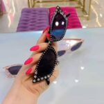 عینک نگینی کشیده