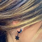 گوشواره برف مشکی