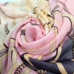 شال حریر صورتی