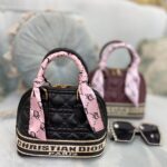 کیف وارداتی دیور40217