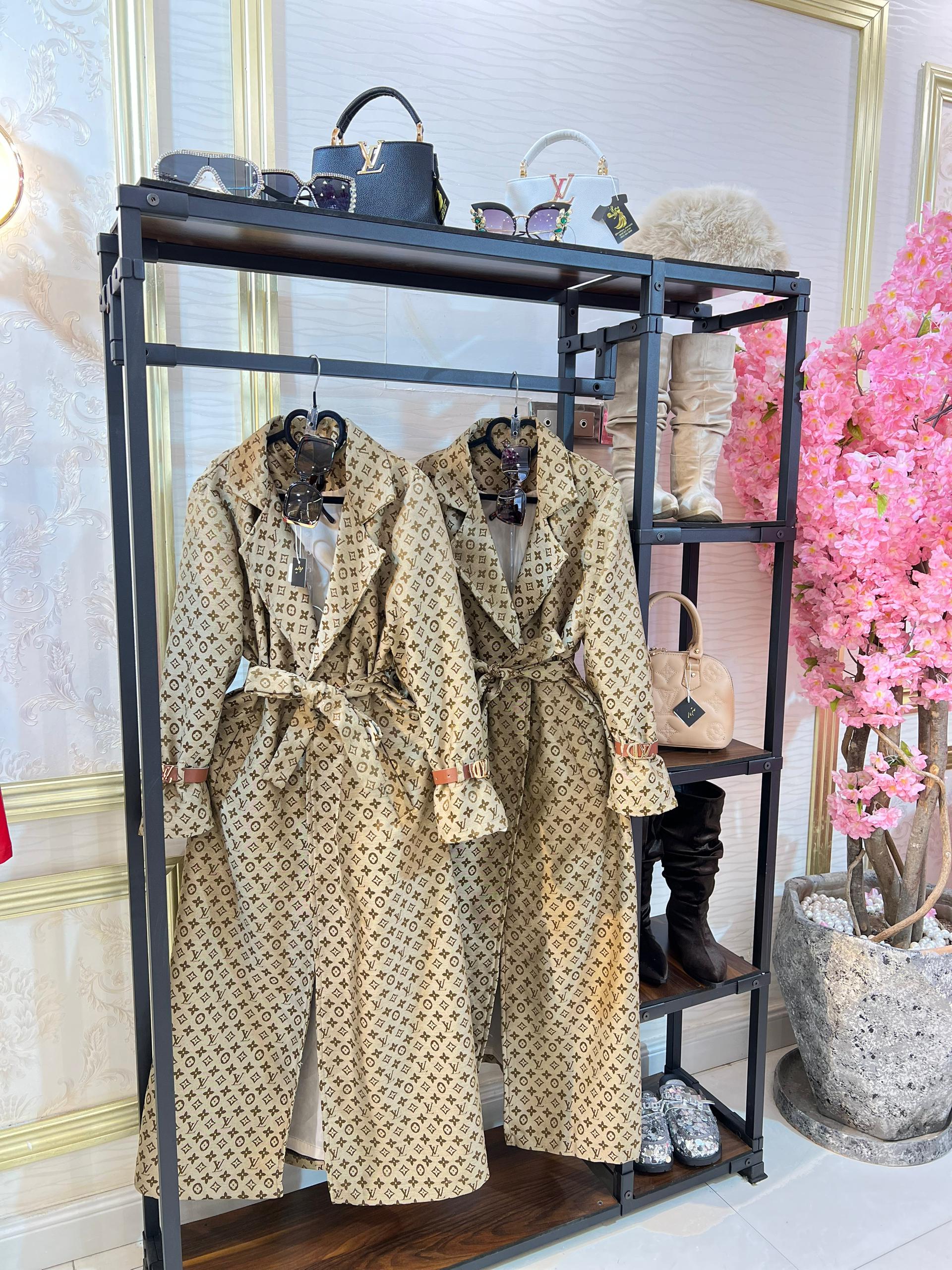 IMG-20251211-WA0090 پالتو ماکسی وارداتی آستردار87541 - Image 1