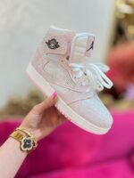 جردن نگینی(46441) - Image 2