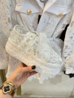 ونس گیپوری - Image 2