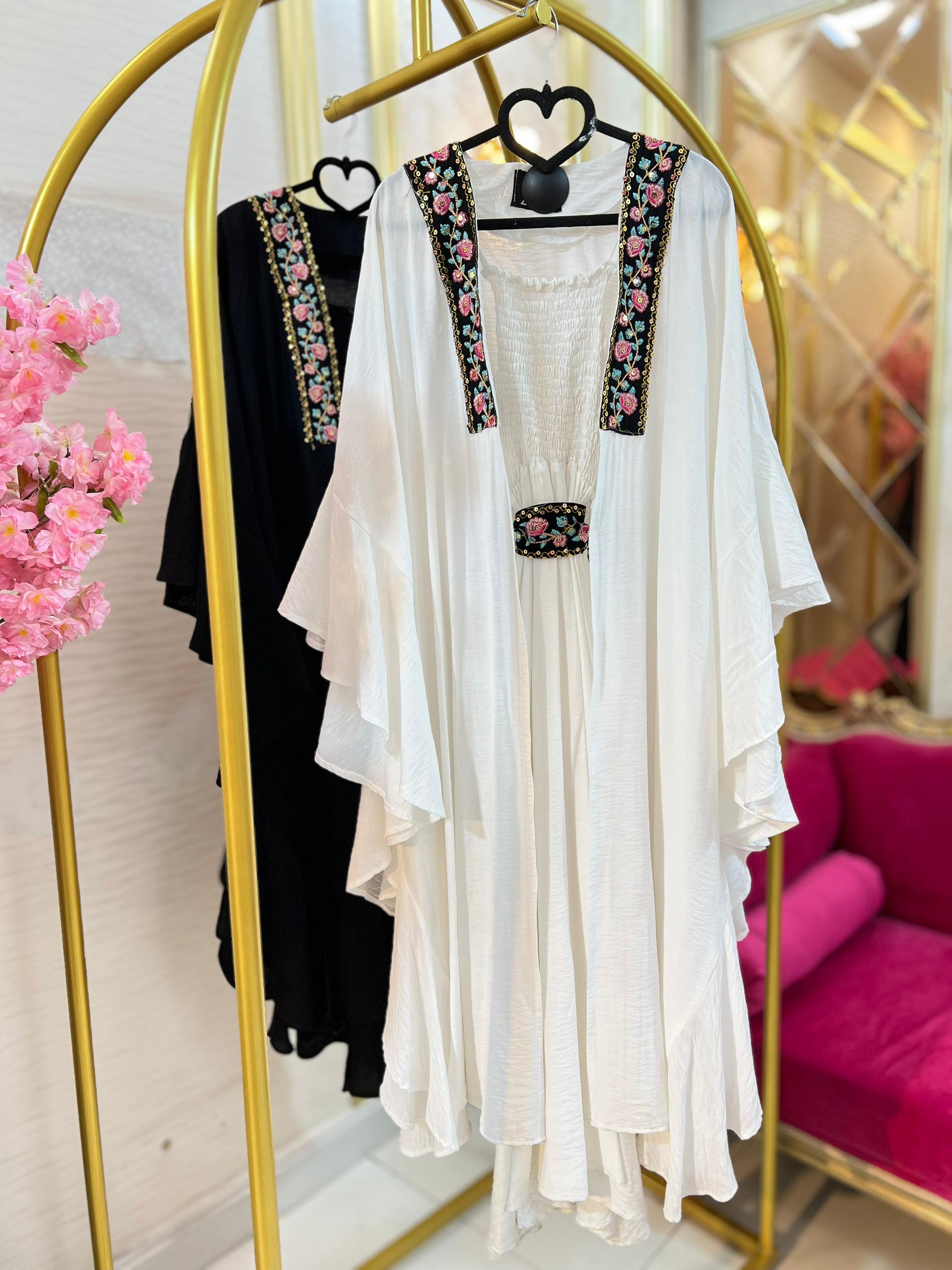 IMG-20260227-WA0015 ست مانتو و پیراهن بغل تور37298 - Image 1